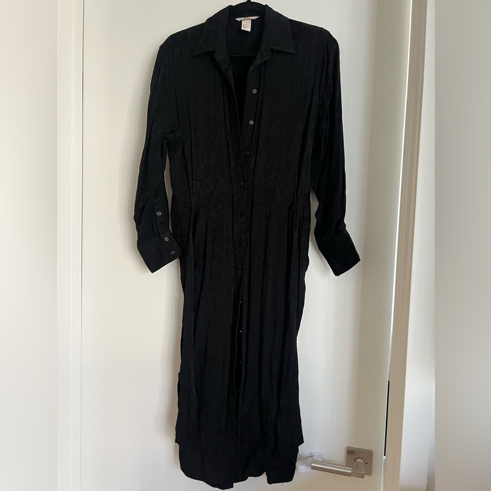 HM button down dress with waist tie